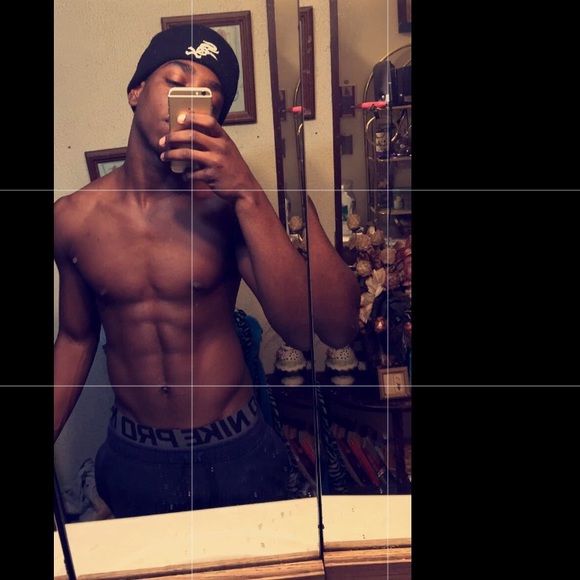 Meet your Posher, Joshua - Picture 3 of 3